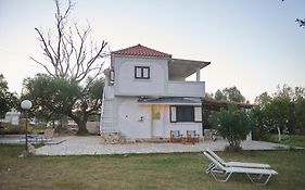 Villa Rania / Zante Drosia